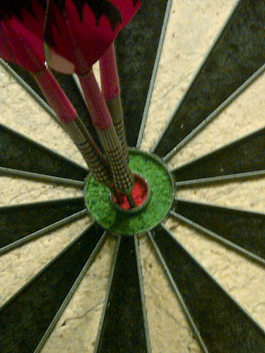 G5tar180's profile picture. Darts,football,man utd enuff said I feel!! Oh wait...an im a complete waste of space :-) or so i get told often enuff lol