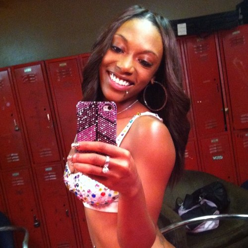 thiswhoiibe's profile picture. part-time #Bitch full-time #Hustler