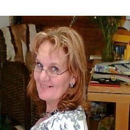 amanda_gaybba's profile picture. Love crochet