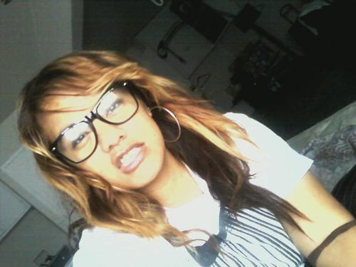 linababyy22's profile picture. theres only one heart and mind!!!!