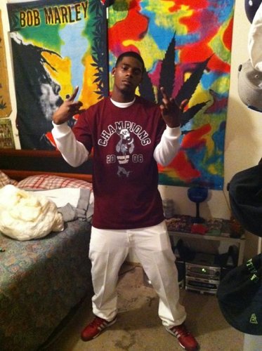 Shid grindin by anymeans to make it to the top... #TeamRHN... #BoomTeam... #TeamRougish... #Quality... Instagram: @slickhead