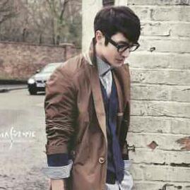 Hello!SJ siwonbot^^R18ok ！  少し低浮上 follow→@byebye→block START10/13