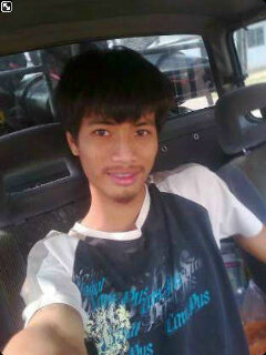 ticksuthat's profile picture. สอนเล่นหน่อยสิ