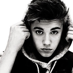 secretly dating justin bieber