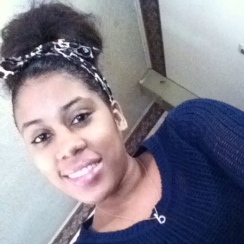 HELLO , im BRANDIE (: *waves* im very nice & sweet & lovable , i only mess with two females , i love dark skinned dudes & i KEEP god FIRST (: #FOLLOWME !!!