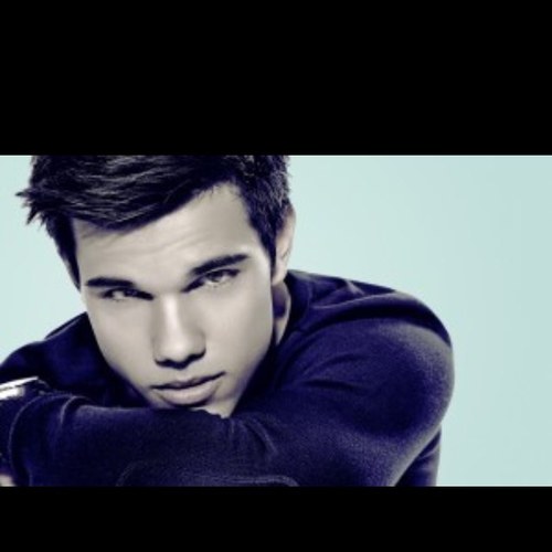 Im Jacob Black Im a wolf. I'm single & searching for my Renesmee and I wish to find her