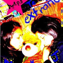Todo tranquilon! Amo esta fecha 11-05-11
 es la mejor de TODAS :)

follow me and I follow you!!! hehe :3 
garantizado Jajaja okya!!