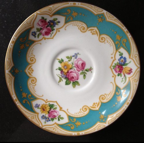 Beautiful #vintage china, glassware & bunting available to hire. Surround yourself with loveliness. Merseyside, Manchester, Lancs, Cheshire, Wirral & beyond.