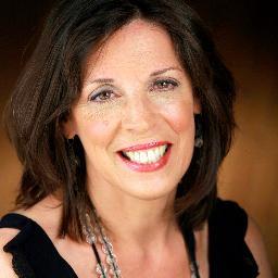 Business strategist & educator specializing in fashion retail.  Member of EDsnaps Board of Directors.