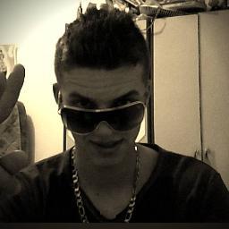 Deus, Colorado, Carinhoso, Chato, Imperfeito, Boleiro *-* ,me segue dlç    #OusadiaeAlegria    http://t.co/ubVhvVDh