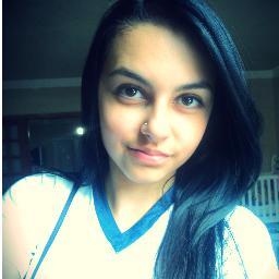 Libriana, ciumenta, teimosa ..  muito prazer (: