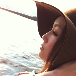 2011年10月からソロ活動をしているLil'Bのstaff Twitterです★Lil'B vo.MIEの日々の様子やインフォメーションをどんどん呟いていくので宜しくお願いします★ 
Lil'Bブログ…http://t.co/UFjmfPyGkc