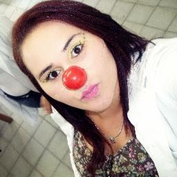 Aaah meninaa que ama o mundo,que ama a se proprioo.que ama Deus..só isso Basta !!!!
http://t.co/oSryluwFtF