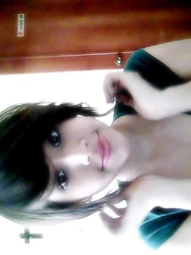 Nat_LunaMeza's profile picture. Estudiante de diseño. Parece que ando pacheca todo el tiempo, pero no se engañen así soy de loca. Por cierto estoy bien guapa.