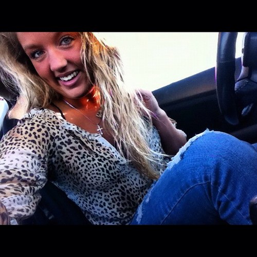 gretchelisabeth's profile picture. Inhale the good shit, exhale the bullshit