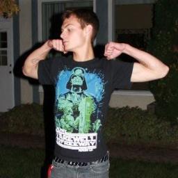 KyleTHogan's profile picture. a dork who digs music and sports. can you dig it sucka?