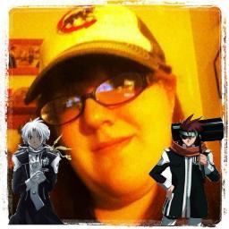 Always looking for love. Spending my time between Anime and work. I am a Veterinary Technician. @MissCarissa is my big sister.