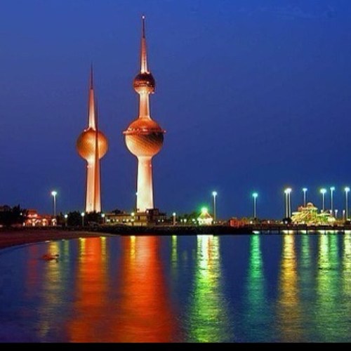 ••̤̣̈̇★مـن تَعطَـر بِأَخَلآقِـه فَـلن يَجــفْ عِطـرُه أَبـَداً★•̤̣̈