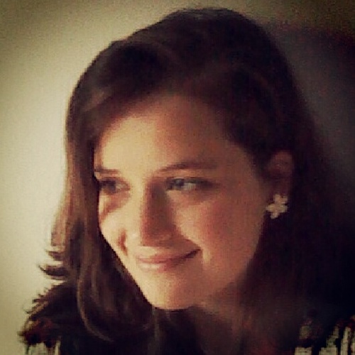 AnneElisaO's profile picture. houdt zich bezig met: online communicatie bij NVM-mondhygiënisten ◇ en ook: bloggen bij TrotseMoeders ◇ cultuuromnivoor ◇ woont samen met drie mannen ♡