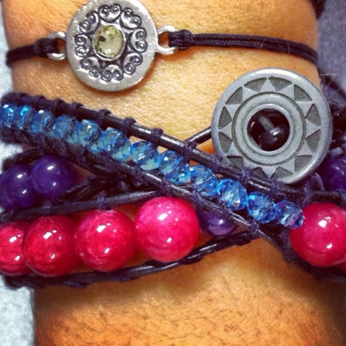 KnotJustBrclets's profile picture. Handmade jewelry, unique, affordable bracelets. Visit my etsy shop! 
http://t.co/DpvBpC7i
