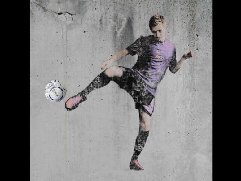 Dribbelkünstler, Flügelflitzer und deutscher Fußball-Nationalspieler - Folgt mir, wenn ihr schnell genug seid