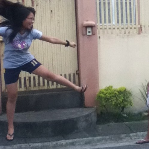 Pa Follow sa 1st acc. (@roseANNKNOWN) .. btw 2nd acc ko po to :) follow back po
