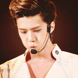 สวัสดีฮะ~~ *แหกปาก* ผมเซฮุนอาจดูเย็นชาแต่ไม่ชาเย็น(?) *วิ้งค์ๆ* สนับสนุนพวกเราด้วยน่ะฮะ *ยู่ปาก* =3= 9.10.12 *เขียนบิลชานม* EXO-K #TKsFAM #BotTHAI