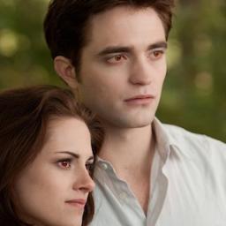 TelepathicLion's profile picture. It's an extraordinary thing to meet someone who you can bare your soul to. With @RecklessCullen & @Cullensblessing, I can finally go beyond what I am. #DOE