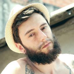 ThiagooMenezzes's profile picture. oiq