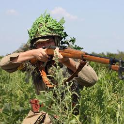 redler005's profile picture. 岐阜出身。サバイバルゲームチーム「チームアビス」のリーダー。それ以外は写真とったりバイクに乗ったり、酒など色々多趣味の人間です。