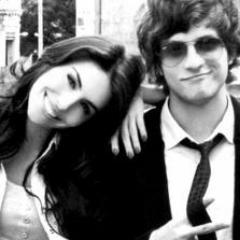 Nome: Saudade. Função: Me fazer lembrar do meu ídolo, desde a hora que eu acordar, até a hora que vou dormir! @ChayLeao & @MelFronkowiak