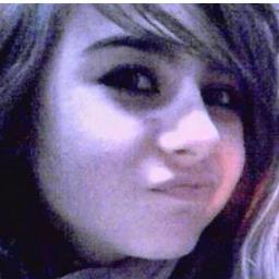 Je Follow Back alors Follow Moi ;)