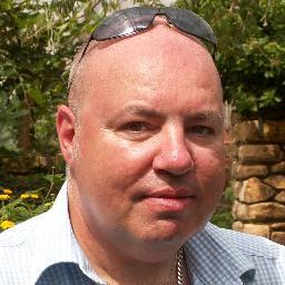Writer, guitarist, amateur chef, IT trainer and founding director of Perceptum Learning.