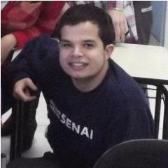 18 anos,amo minha família e amigos,sou legal mas ao mesmo tempo chato com algumas coisas,personalidade forte,não fico quieto quando alguém mexe comigo...