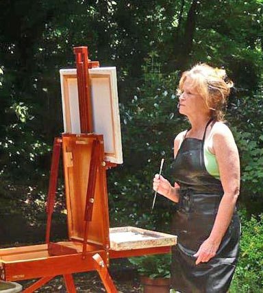 Lover of nature, art, and lifelong learning.