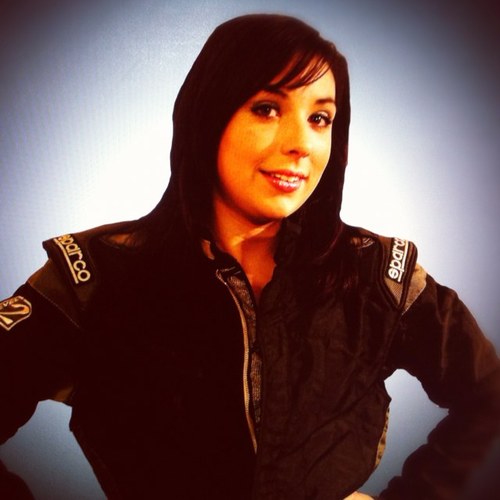 Love motorsport • UK Midifides #15 • Karting #33 • Graphic designer • Photographer • RJDesigns • Love my boyfriend @JonBrown288 (: