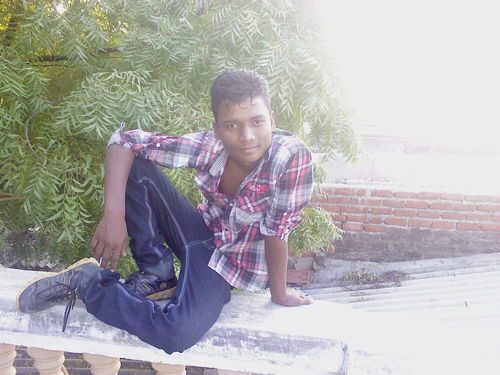 24harshmak's profile picture. 