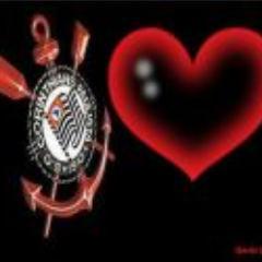 anemoraes04's profile picture. 