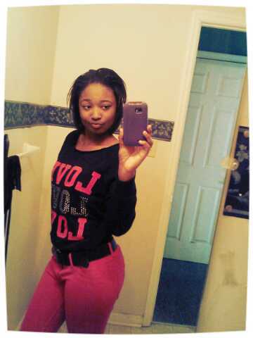 Ms_lashavia's profile picture. # Pretty # Team Thick # Boss Bitch # Indedpendent Woman # No Worries # Team US # Just being ME