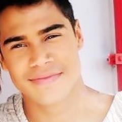 Since:11/12/11.È so falar o teu nome já sinto o meu coração acelerar, minhas mãos suarem e os meus olhos se encherem de lágrimas.Micael Leandro Te Amo s2