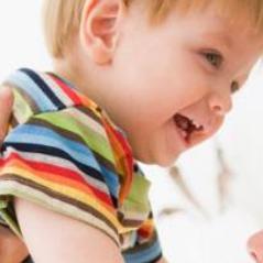 TinyDJ_'s profile picture. I DJ an I free year old! My mama is @xItsLaceyK an I have tiny baby bro an big sis. I love dem lots an lots.