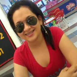 Estudiante De Derecho En La Universidad Cooperativa De Colombia, Sede Neiva :D
Enamorada Totalmente De La Vida ...!! ♥