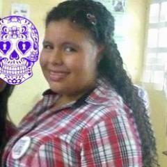 soy demasiado alegre me gusta reirme cada minuto que pasa en mi vida soy muy feliz