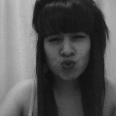 Las personas felices no son las que no tienen problemas, sino las que hasta de los males sacan buenos frutos.
LAURASOFÍATORRESSUAREZ ♥ . ♥