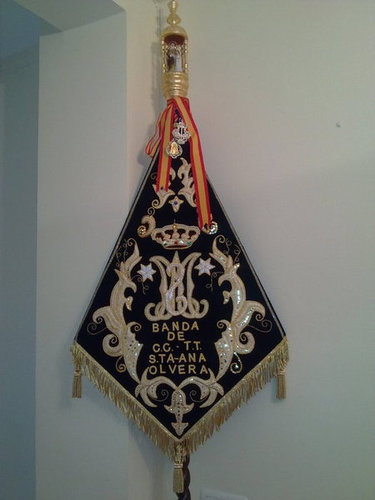 Twitter OFICIAL de la Banda de Cornetas y Tambores Santa Ana de Olvera (Cadiz) Contratacion: Sergio 651 46 99 24                 Alberto 637 39 02 65
