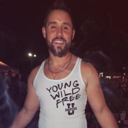 DonnyGloverUCLA's profile picture. Been a #jack for @AmateurU since earlier this year, and haven't looked back since! Let's boogie - http://t.co/iOdwK0Te