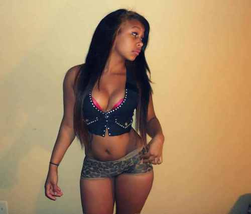 Obeyy_brit's profile picture. Mixed Girl .19 March 4 . Wanna Thank God ! #CollegeGirl . Follow Me & iWill Lead . #teambi .hugs & kiss To My Haters ! kik : JustBrittanyy5 #teamsingle ( :