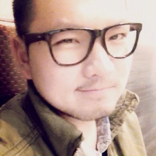 leo123leo's profile picture. Life's boring, but I'm not. Weibo @翊樣异样