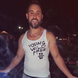 TonySMontanaUT's profile picture. 20. Longhorn. Proud #jack for @AmateurU . I go HAM. Where them girls at? - http://t.co/Ash9NCog ♪ Living young and wild and free! ♪