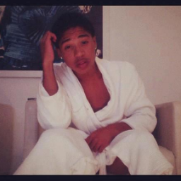 Sup it's roc hit me up whenever Shout out to team leo and TeamMindless
